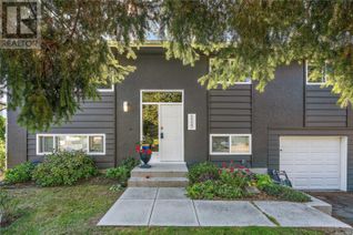 House for Sale, 2117 Skylark Lane, Sidney, BC