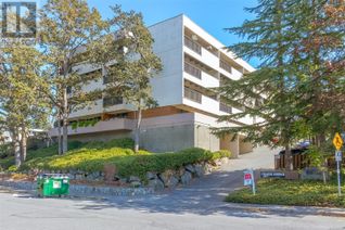 Property for Sale, 3277 Glasgow Ave #402, Saanich, BC