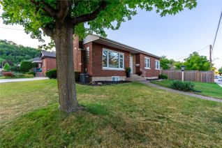 Bungalow for Sale, 104 Cloverdale Avenue, Hamilton, ON Bungalow for Sale, 104 Cloverdale Avenue, Hamilton, ON