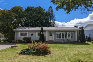 House for Sale, 3 Green Glade Crt, Innisfil, ON House for Sale, 3 Green Glade Crt, Innisfil, ON