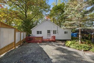 Cottage for Sale, 19 Gidley Tpke, Severn, ON Cottage for Sale, 19 Gidley Tpke, Severn, ON