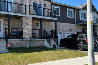 Freehold Townhouse for Rent, 42 Brown Bear St S, Barrie, ON