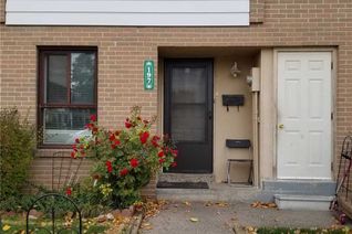 Townhouse for Sale, 197 Fleetwood Cres W, Brampton, ON