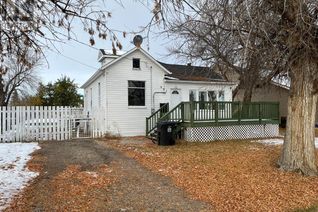 House for Sale, 382 Broadway N, Raymond, AB