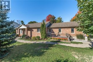 Detached House for Sale, 9 John Street, Picton, ON