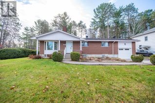Bungalow for Sale, 1b Rutherford Avenue, Deep River, ON