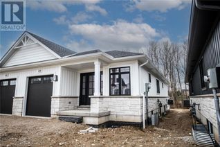 Semi-Detached House for Sale, 139 Jack's Way, Mount Forest, ON