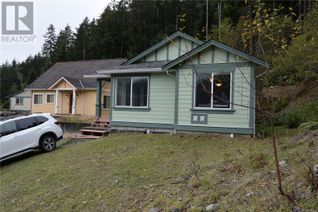 House for Sale, 542 Tootouch Pl, Tahsis, BC