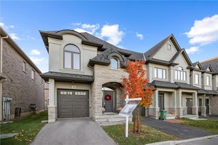 Freehold Townhouse for Sale, 13 Sonoma Valley Crescent, Hamilton, ON