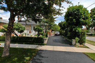 Backsplit for Sale, 1 Watney Cres, Toronto, ON Backsplit for Sale, 1 Watney Cres, Toronto, ON