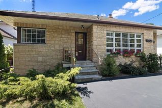 Bungalow for Rent, 1506 Cawthra Rd, Mississauga, ON
