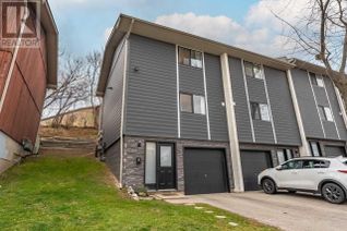 Condo Townhouse for Sale, 135 Chalmers St S #21, Cambridge, ON