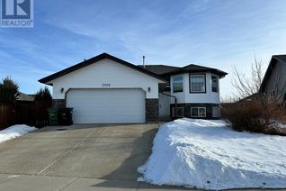 Property for Sale, 3709 69 Street, Camrose, AB