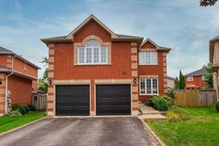 Property for Sale, 62 Hubbert Cres, Barrie, ON