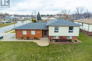Raised Ranch-Style House for Sale, 1970 Grand Marais Road East, Windsor, ON