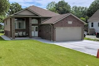 Ranch-Style House for Rent, 1962 Longfellow #LOWER, Windsor, ON