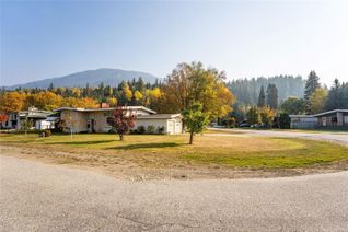 House for Sale, 330 Sanderson Drive, Revelstoke, BC