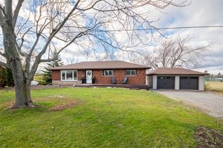 Detached House for Sale, 635 Sixth Road E, Stoney Creek, ON