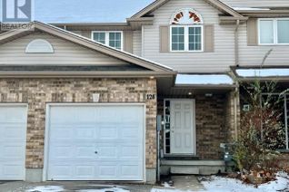 Freehold Townhouse for Rent, 126 Templewood Drive, Kitchener, ON
