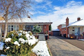 Backsplit for Sale, 15 Featherwood Pl W, Toronto, ON Backsplit for Sale, 15 Featherwood Pl W, Toronto, ON