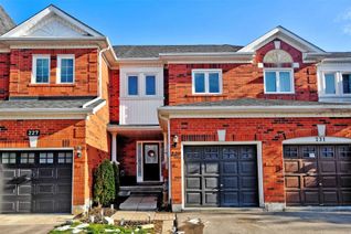 Townhouse for Rent, 229 Denise Circ, Newmarket, ON