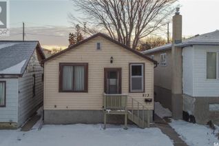 Detached House for Sale, 913 Edgar Street, Regina, SK