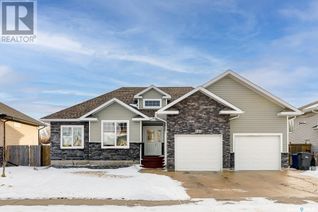 Property for Sale, 740 Mctaggart Place, Weyburn, SK Property for Sale, 740 Mctaggart Place, Weyburn, SK