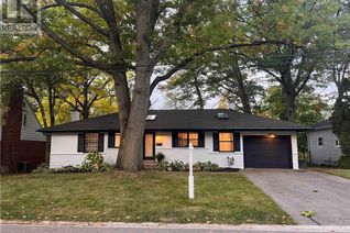 Bungalow for Sale, 832 Shadeland Avenue, Burlington, ON Bungalow for Sale, 832 Shadeland Avenue, Burlington, ON