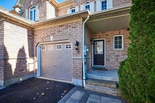 Townhouse for Sale, 5 Bliss Crt, Whitby, ON