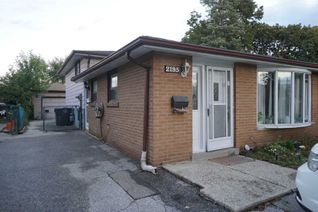 Backsplit for Rent, 2195 Stir Cres, Mississauga, ON Backsplit for Rent, 2195 Stir Cres, Mississauga, ON