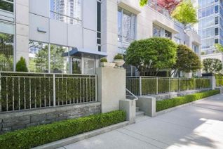 Townhouse for Sale, 410 Beach Crescent, Vancouver, BC Townhouse for Sale, 410 Beach Crescent, Vancouver, BC