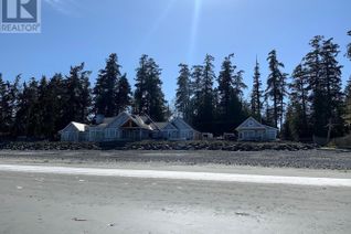 Detached House for Sale, 6141 Island Hwy W, Qualicum Beach, BC