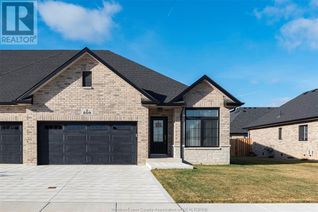 Freehold Townhouse for Sale, 209 Livingstone Crescent, Amherstburg, ON