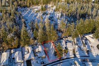 Property for Sale, 2110 Stadacona Dr, Comox, BC Property for Sale, 2110 Stadacona Dr, Comox, BC