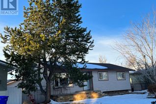 Bungalow for Sale, 5361 6 Street W, Claresholm, AB