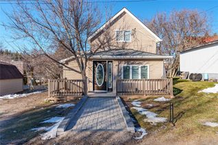 House for Sale, 65 James St, Burk's Falls, ON