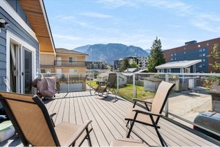 House for Sale, 38054 Fourth Avenue, Squamish, BC