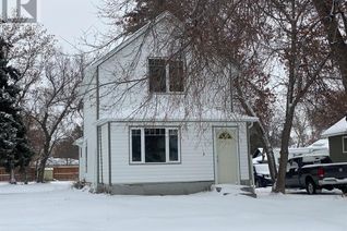 House for Sale, 609 Clay Avenue Se, Medicine Hat, AB