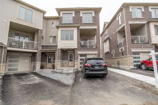 Townhouse for Sale, 30 Ambereen Pl, Clarington, ON