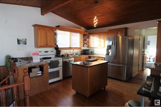 Property for Sale, 133 Spatinow Dr, Wetaskiwin, AB Property for Sale, 133 Spatinow Dr, Wetaskiwin, AB