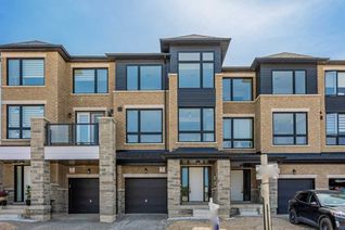 Townhouse for Sale, 11 Blue Forest Cres, Barrie, ON