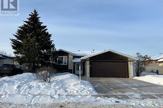 House for Sale, 213 Farrell Crescent, Fort McMurray, AB