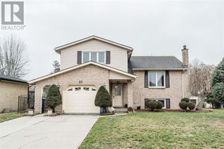 House for Sale, 22 Country Lane, Chatham, ON