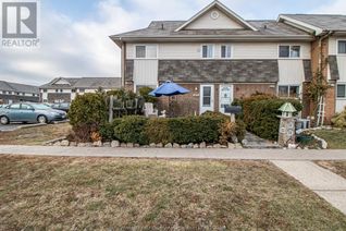Condo Townhouse for Sale, 2651 Meadowbrook Lane #8, Windsor, ON