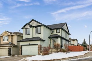 Detached House for Sale, 101 Rockyspring Terrace Nw, Calgary, AB