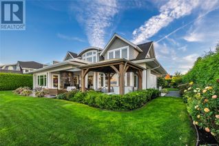 Property for Sale, 897 Bluffs Dr, Qualicum Beach, BC