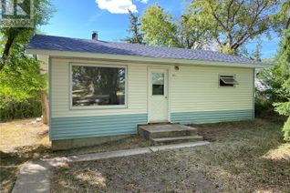 Bungalow for Sale, 313 2nd Street E, Beechy, SK