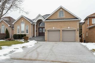 Bungalow for Sale, 3 Driftwood Crt, Richmond Hill, ON
