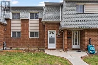 Condo Townhouse for Sale, 6714 Rose-Ville Garden Drive #8, Windsor, ON