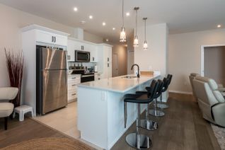 Condo Apartment for Sale, 3346 Skaha Lake Road #1105, Penticton, BC